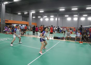 中科大沈工大川外联队获“2024高校杯”羽毛球赛第四名