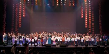 首届密市春晚震撼出场大获成功