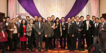 烈万市华商会聚餐贺金猴来临