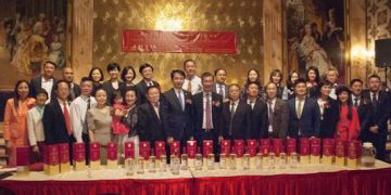 泸州市政府在多伦多举办泸州老窖品鉴会