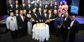 万烈旺市华商会银禧志庆暨新会长就职