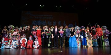 2020″欢乐春节”姹紫嫣红梨园春新年戏曲晚会圆满落幕!