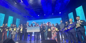 万锦区议员何胡景携手市长为土耳其/叙利亚地震筹款12万元