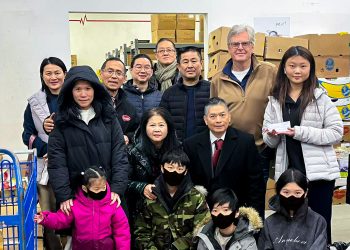 加拿大海南同乡联谊会圣诞捐助四大食物银行